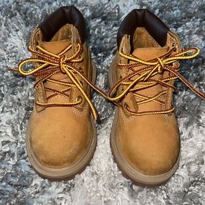 Kids timberland boots- size 6